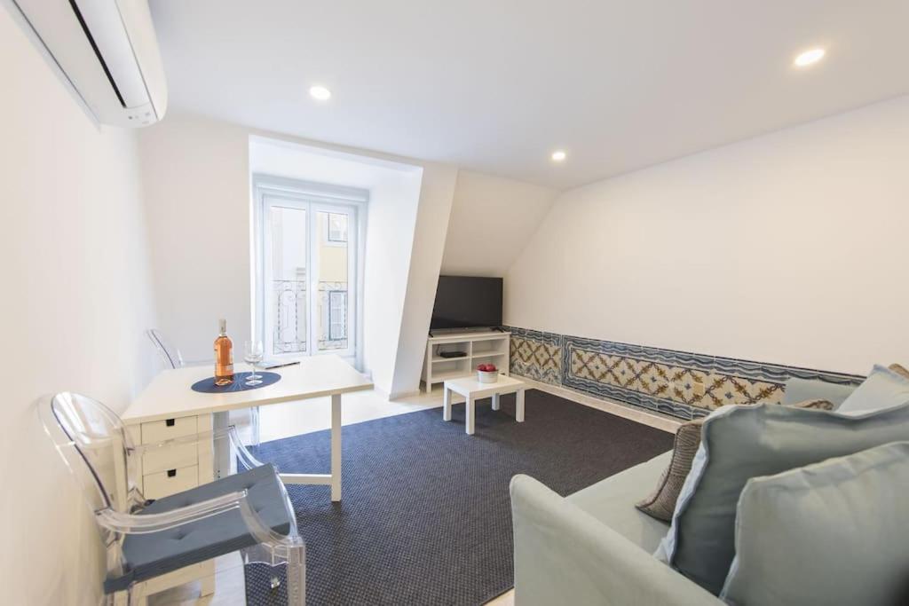Duplex In Principe Real Apartment Lisbon Exterior photo